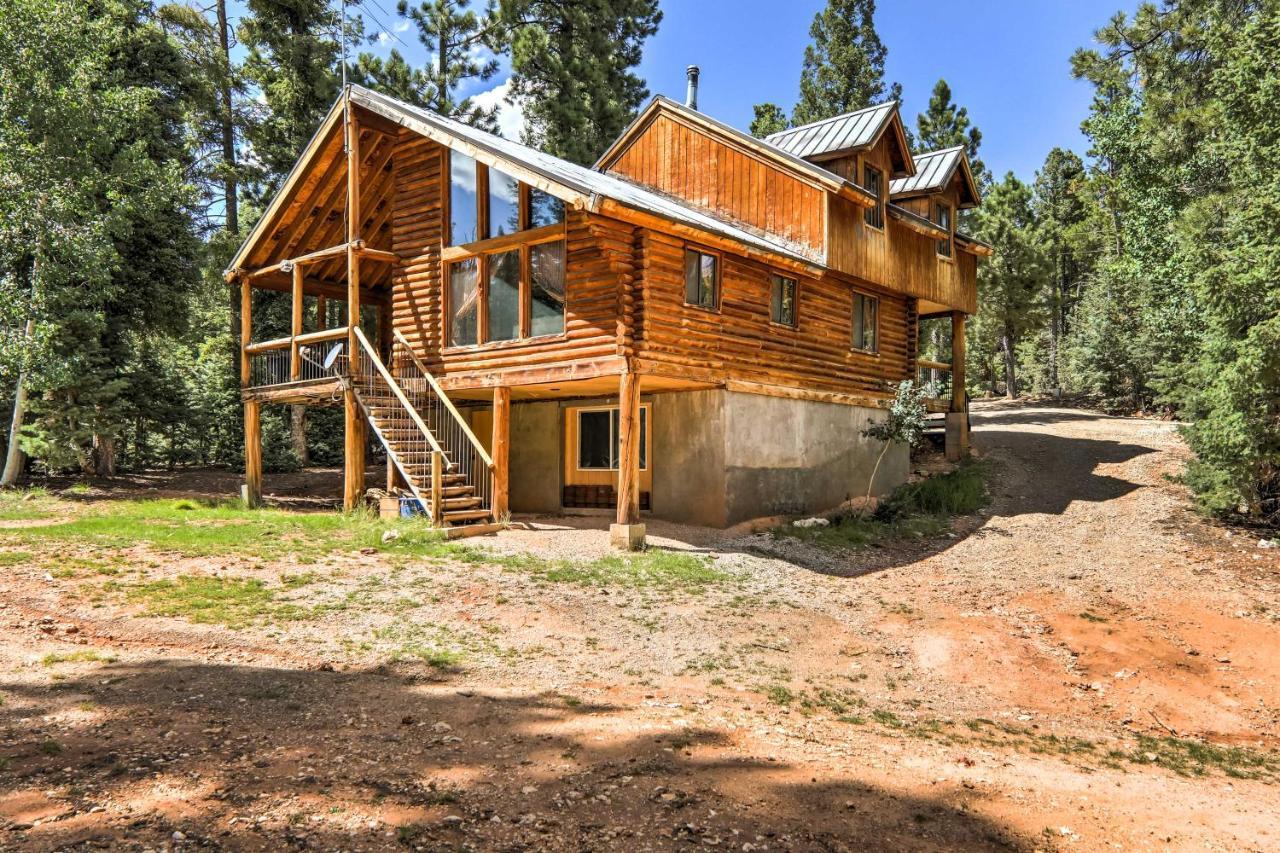 Cozy Utah Cabin With Deck And Fire Pit! Duck Creek Village Екстериор снимка