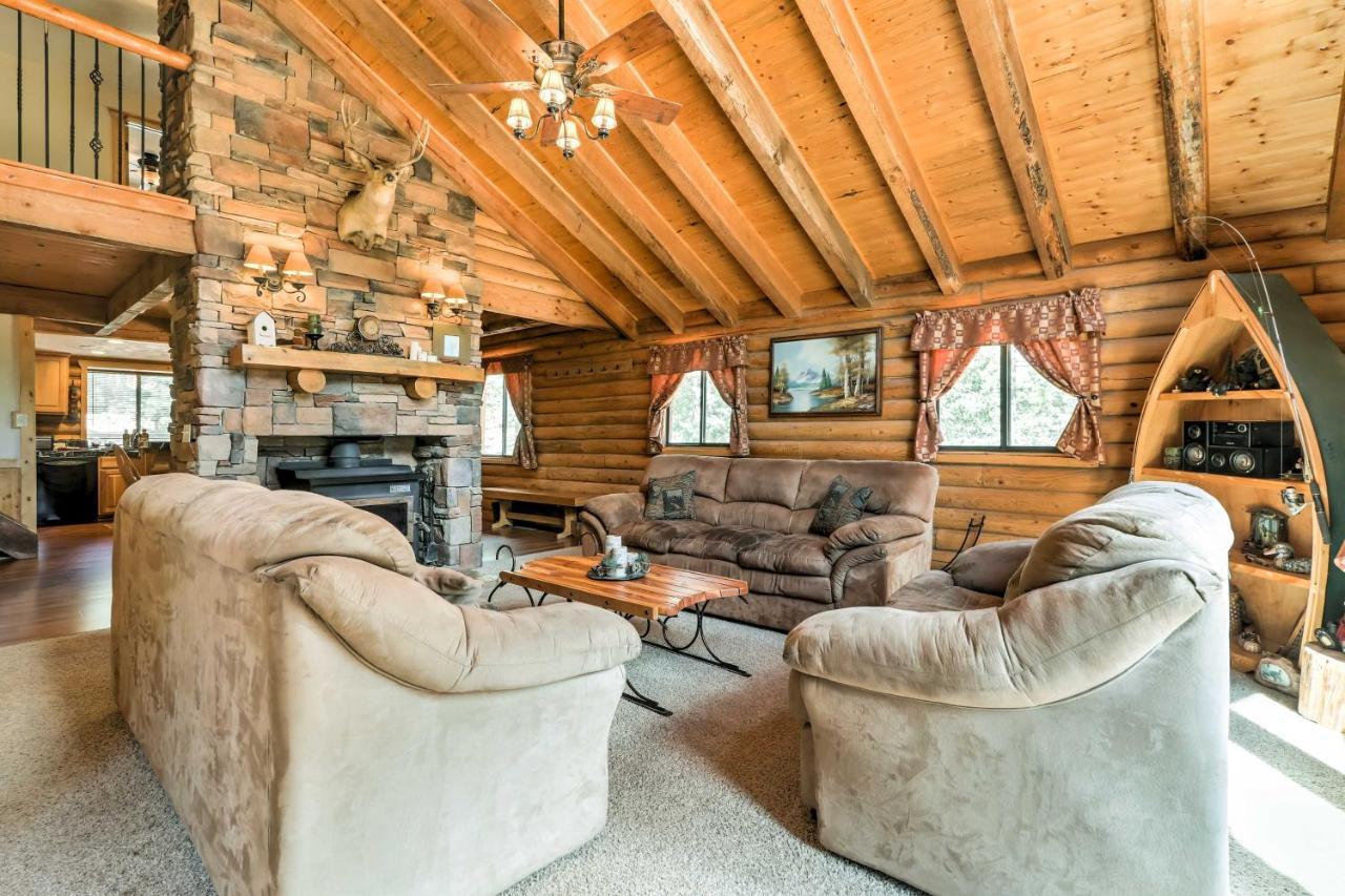 Cozy Utah Cabin With Deck And Fire Pit! Duck Creek Village Екстериор снимка